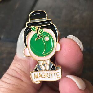 LAST ONE! René Magritte Art Icon Collectible Enamel Pin NEW! 733